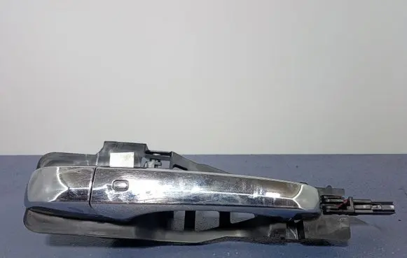 Jeep Grand Cherokee Front door exterior handle 04589888AD