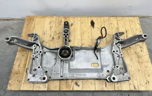 Skoda Octavia Mk2 (1Z) Front subframe 1K0199369G