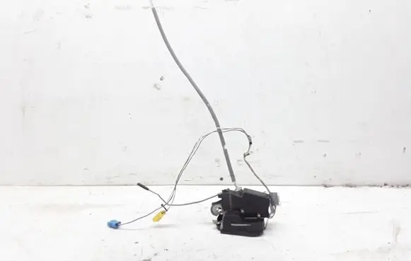Mercedes-Benz Vaneo W414 Front door lock 456204001002