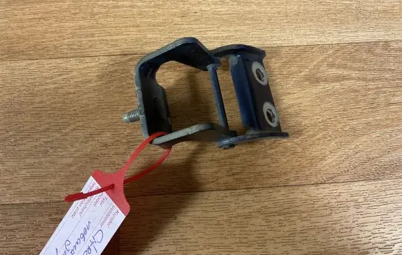 Citroen C4 I Tailgate/trunk/boot hinge
