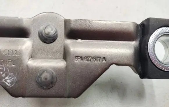 Audi A6 S6 C7 4G Loading door lock loop/hook striker 8P4827507A