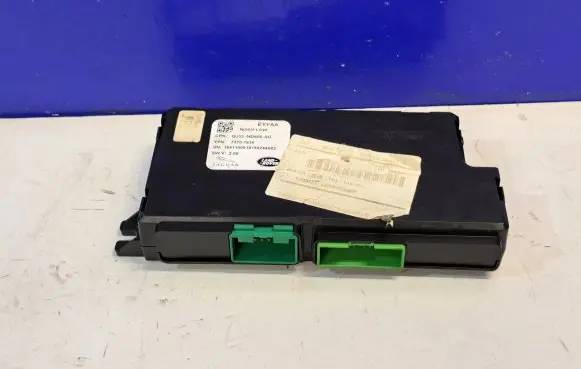 Jaguar XE Seat control module GJ3214D600AD 73707636