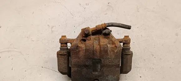 Chevrolet Malibu Front brake caliper 