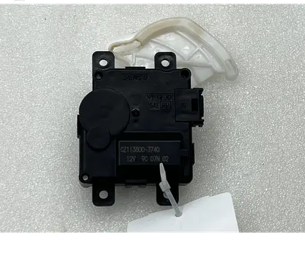 Suzuki Vitara (LY) Air flap motor/actuator CZ1138003740
