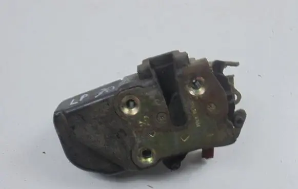 Chrysler 300M Front door lock