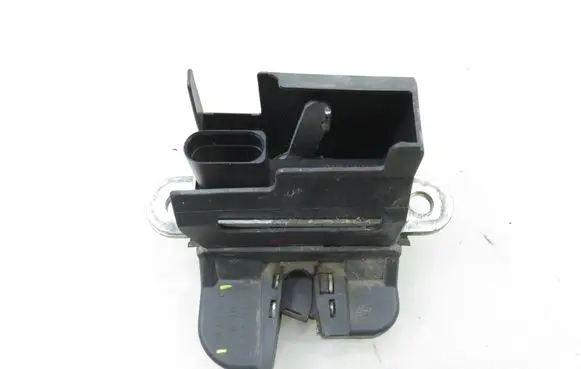 Volkswagen Golf V Tailgate/trunk/boot lock/catch/latch 3C9827645A 1K6827505C