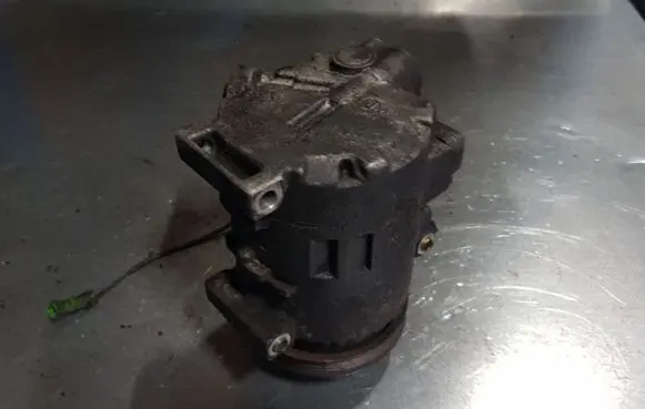 Audi A6 S6 C5 4B Air conditioning (A/C) compressor (pump) 4D0260806A