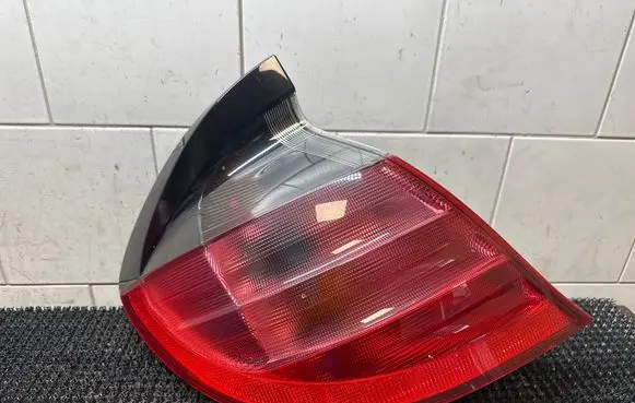 Mercedes-Benz C W203 Rear/tail lights A2038200564