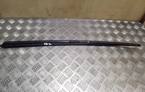 Audi A6 C7 Windshield trim 4G0845327A