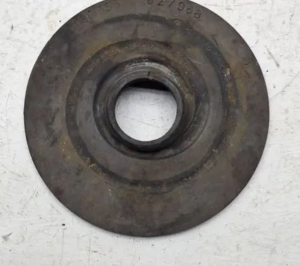 BMW 3 E36 Rear coil spring rubber mount 1136385