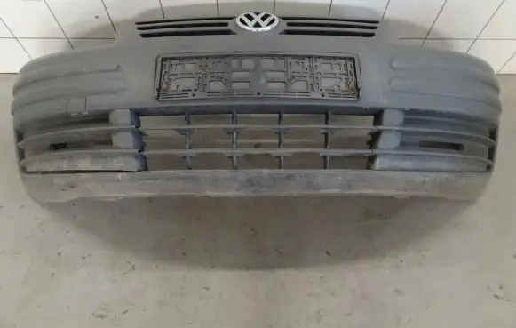 Volkswagen Caddy Front bumper