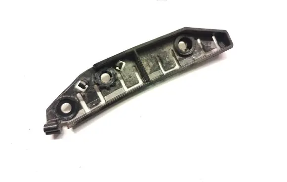 Tesla Model 3 Front bumper mounting bracket 108418100E
