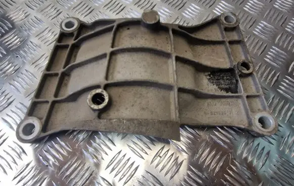 Audi A8 S8 D3 4E Gearbox mounting bracket 4E0803806D