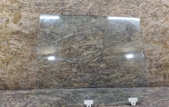 Nissan Tiida C11 Rear door window glass