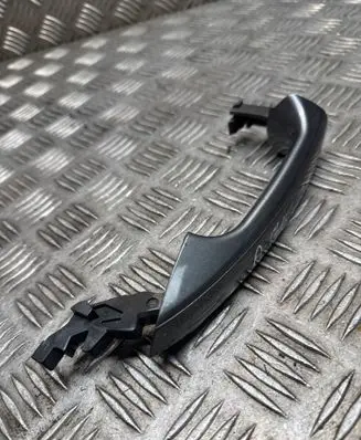 Mercedes-Benz A W176 Front door exterior handle A2047600170