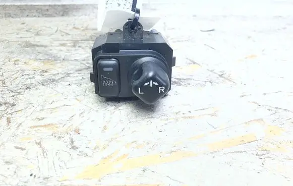 Honda Accord Wing mirror switch NH167L0274T