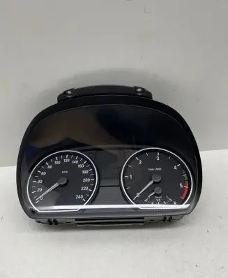 BMW 1 E81 E87 Speedometer (instrument cluster) 9187046 100260550 102495292