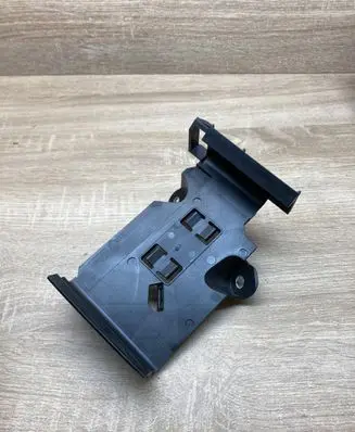 Audi e-tron Other engine bay part 5Q0906507C