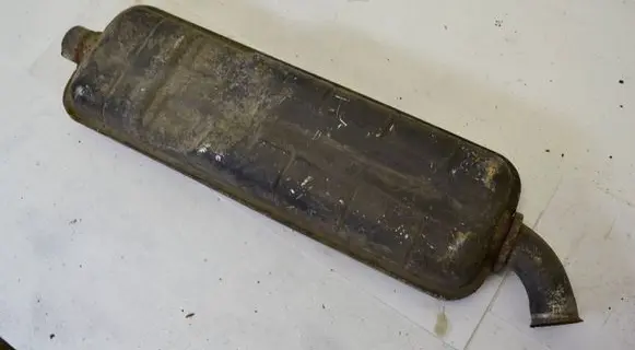 BMW 5 E34 Middle muffler/silencer 2242108