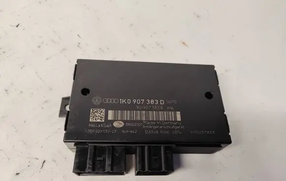 Skoda Octavia Mk2 (1Z) Tow bar trailer control unit/module 1K0907383D
