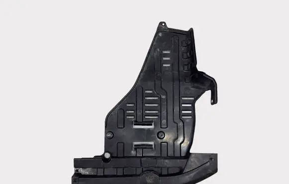 Suzuki SX4 Engine splash shield/under tray 7239279J0 71743066