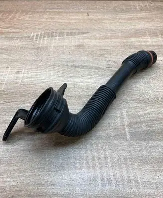 BMW X5 E70 Window washer liquid tank fill tube 7162586 10833217