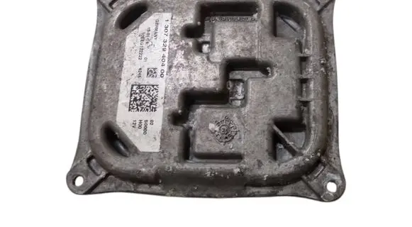 Peugeot 308 Xenon control unit/module 130732940400
