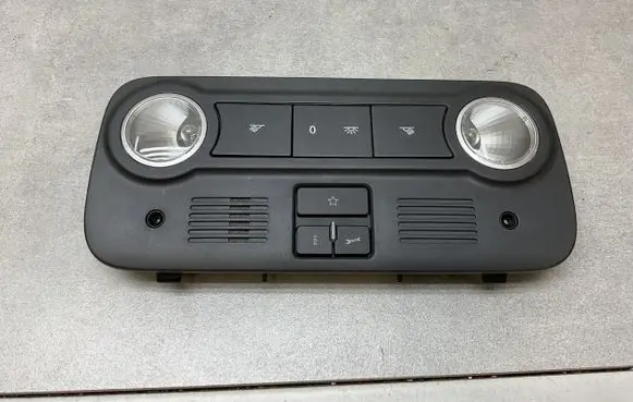 Volkswagen Golf VI Front seat light 1Q0947105G
