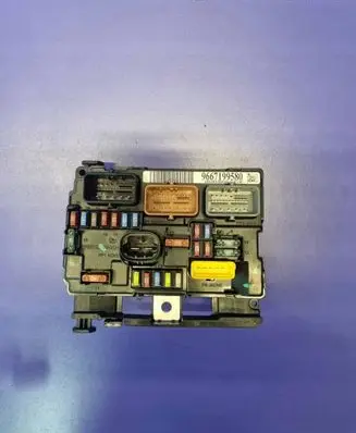 Fuse box set