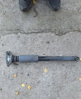 BMW X1 F48 F49 Rear shock absorber/damper 33526861670 6861670