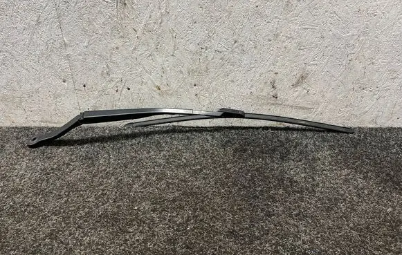BMW X3 G01 Windshield/front glass wiper blade 7399012