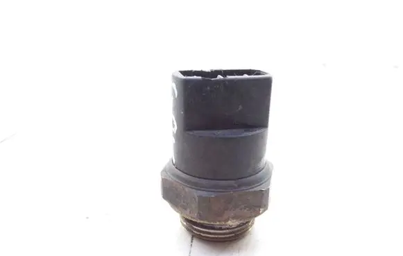 Audi A4 S4 B5 8D Coolant temperature sensor 321959481C