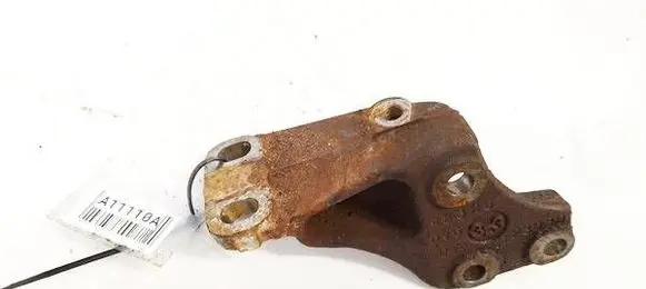 Toyota Yaris Engine mounting bracket 04Z15