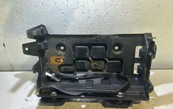 Dodge Challenger Battery tray 05112061AK