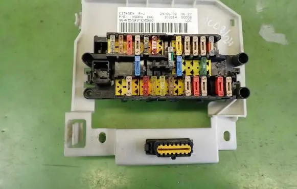 Citroen Xsara Fuse box set 9645970580