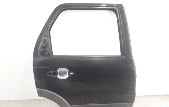 Ford Maverick Rear door