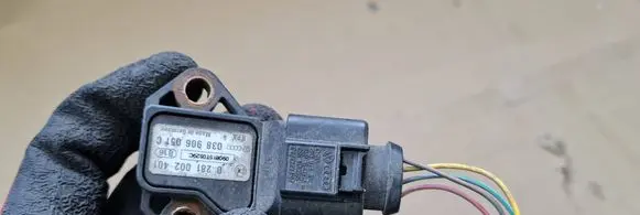 Audi Q5 SQ5 Air pressure sensor 0281002401 038906051C 090815T0529C