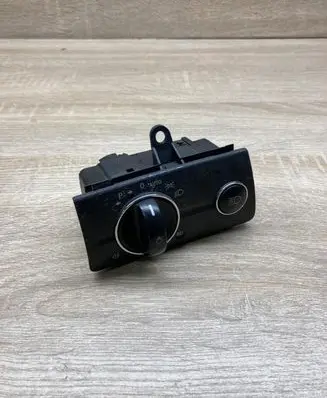 Mercedes-Benz E W211 Light switch 2115450104 04056035