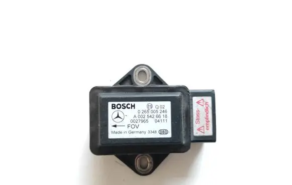 Mercedes-Benz E W211 ESP acceleration yaw rate sensor A0025426618 0027965 0265005246