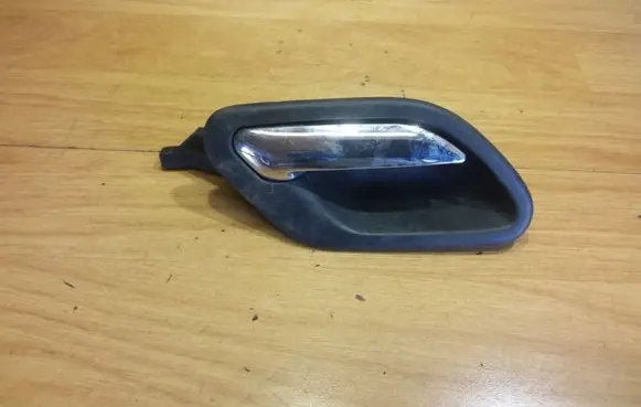 BMW 5 E39 Rear door interior handle 8226050