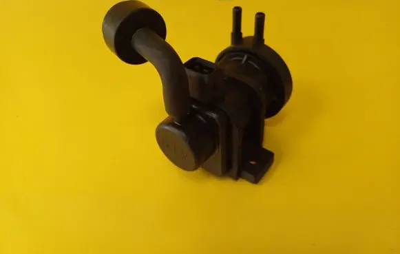 Opel Zafira A Turbo solenoid valve 09128022