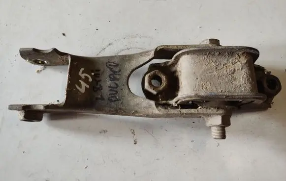 Fiat Ducato Engine mount bracket