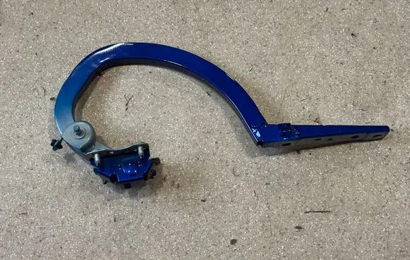 BMW M5 F90 Tailgate/trunk/boot hinge 7366398