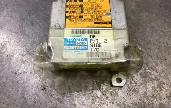Toyota Avensis Verso Airbag control unit/module 8917044050