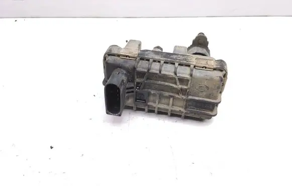 Volvo V70 Turbine electric control actuator 6NW009228