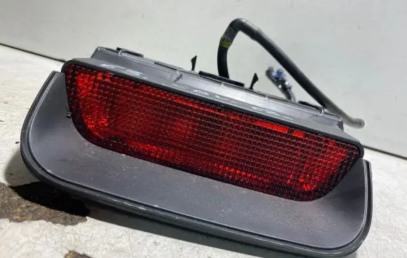 Honda CR-V Third/center stoplight PPTD30