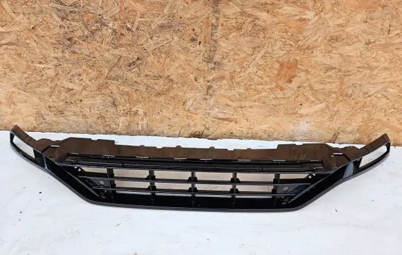 Volvo XC90 Front bumper lower grill 32345457