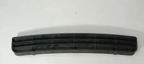 Audi A6 S6 C4 4A Front bumper lower grill 4A0807683A 4A0807683