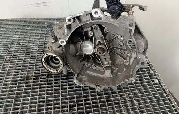 Volkswagen Polo IV 9N3 Manual 5 speed gearbox JHN