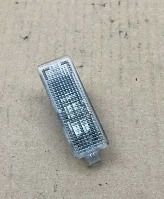 BMW 5 E60 E61 Other interior light 6962009 895100